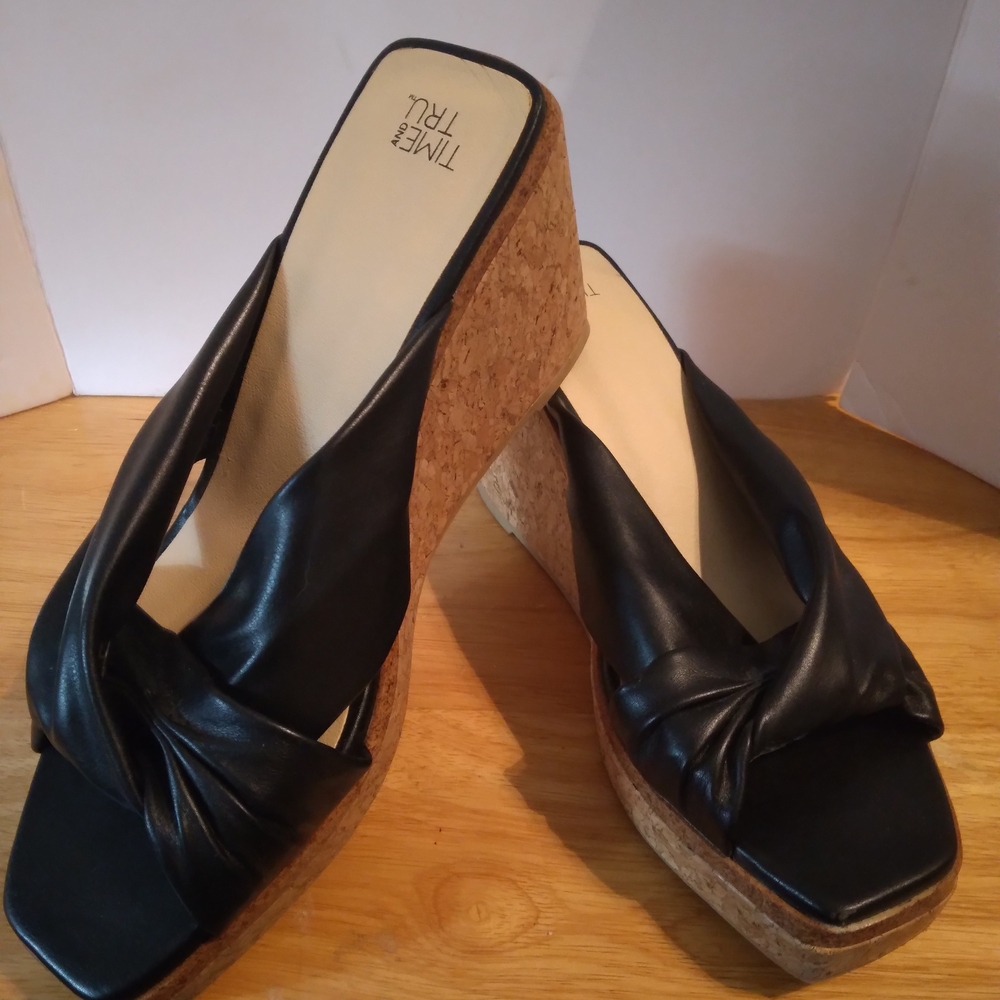 Time and Tru Black Cork Wedge Sandals